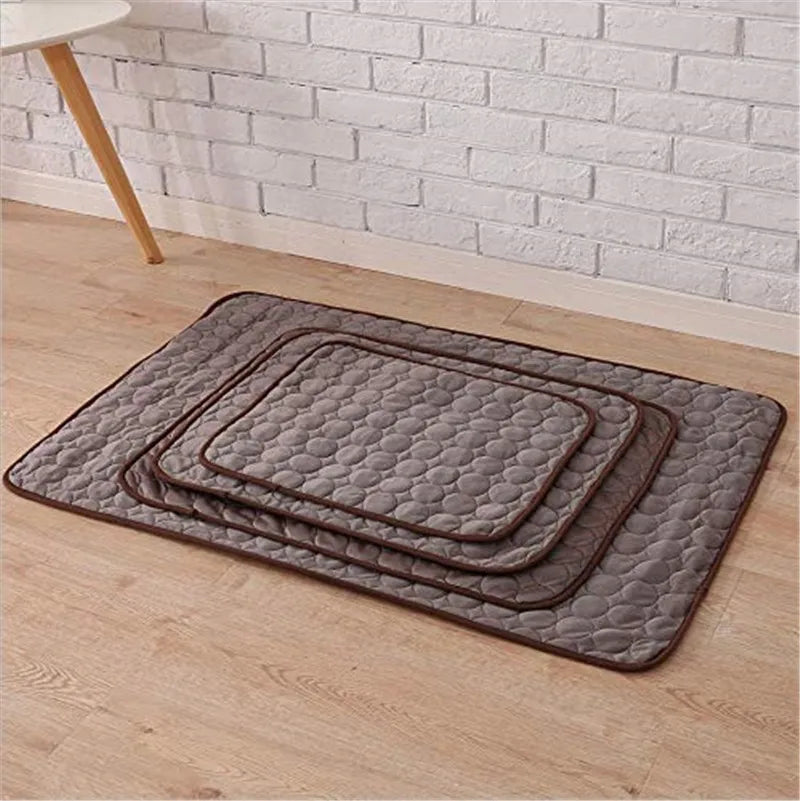 Self-Cooling Dog Mat